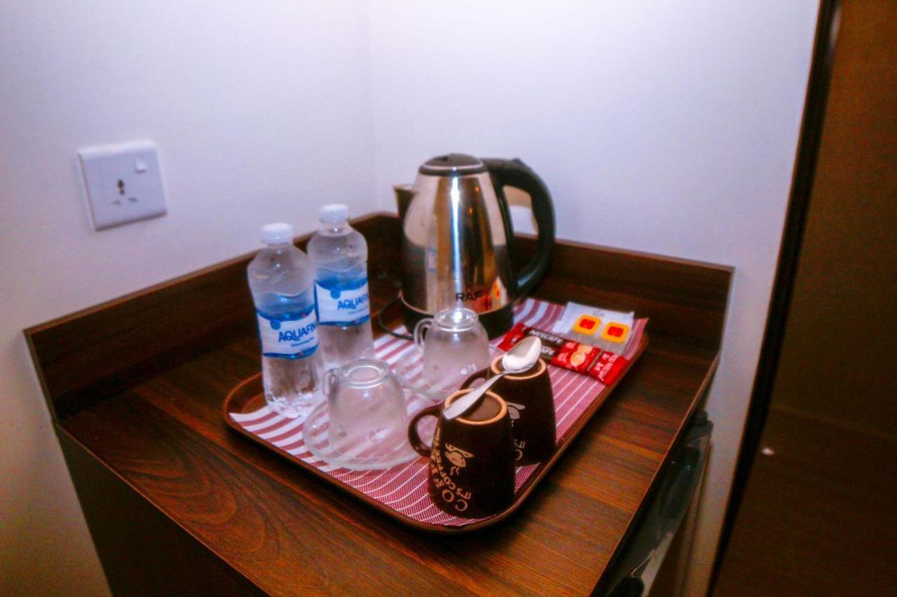 ِafnan Hotel Aqaba Extérieur photo