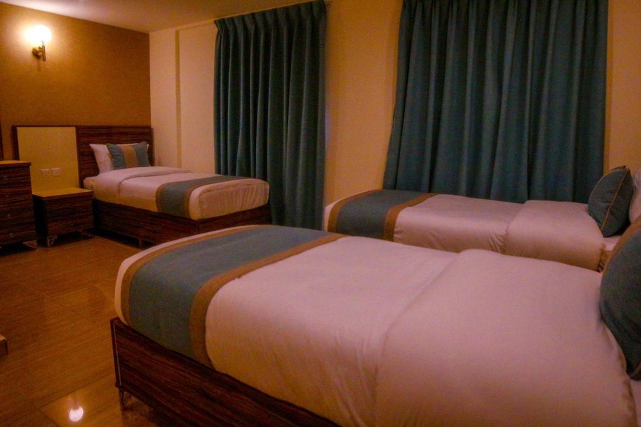 ِafnan Hotel Aqaba Extérieur photo