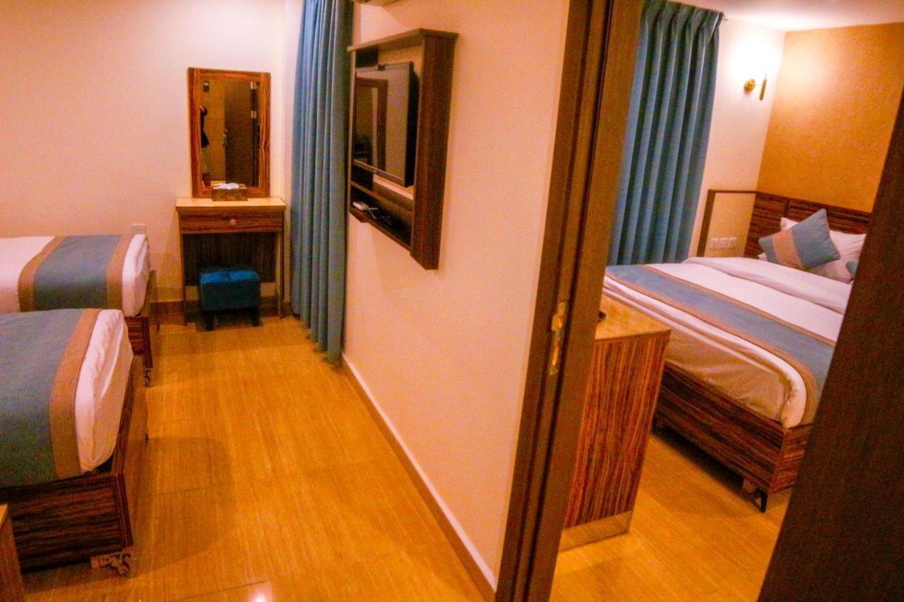 ِafnan Hotel Aqaba Extérieur photo